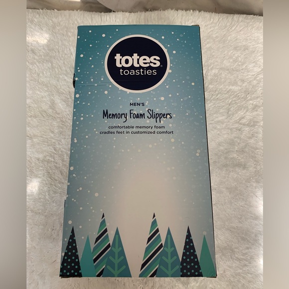 Totes men slippers with two free old spice stick deodorants - Picture 8 of 9